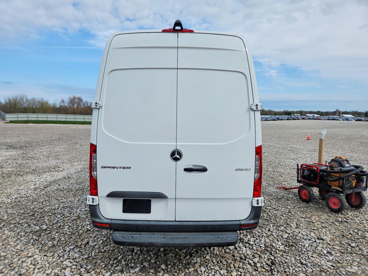2021 Mercedes Benz Sprinter 2500 Delivery Van - Image 6