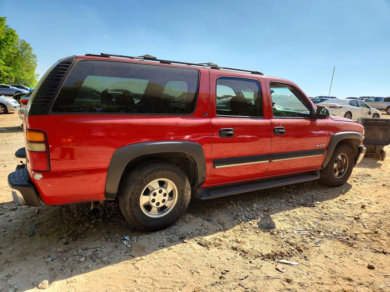 2000 Chevrolet Suburban K1500 - Фото 3