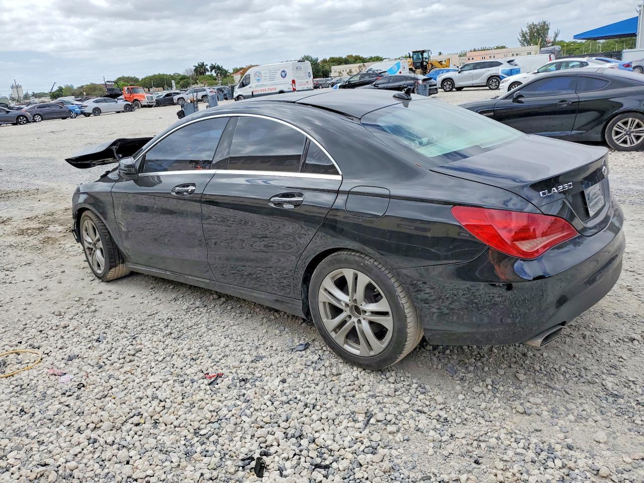 2016 Mercedes-Benz Cla 250 - Image 2