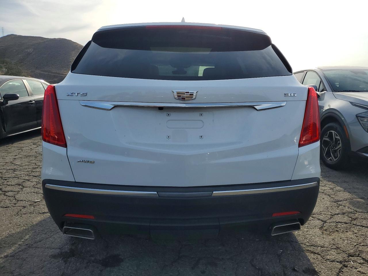 2018 Cadillac Xt5 Premium Luxury - Фото 6