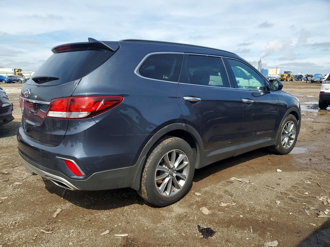 2018 Hyundai Santa Fe - Фото 3