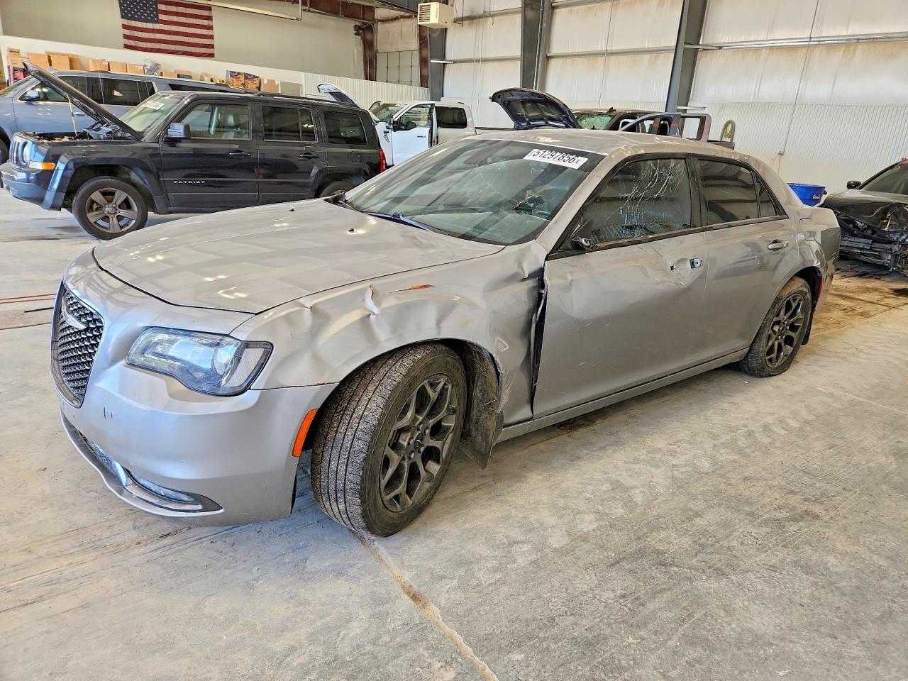 2016 Chrysler 300 S