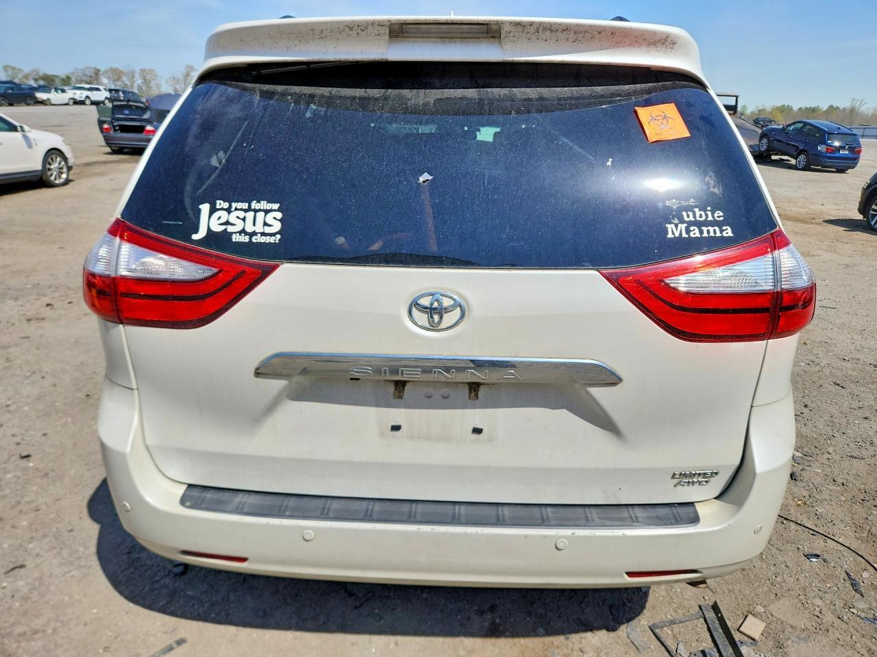2015 Toyota Sienna Limited Premium 7-Passenger - Фото 6
