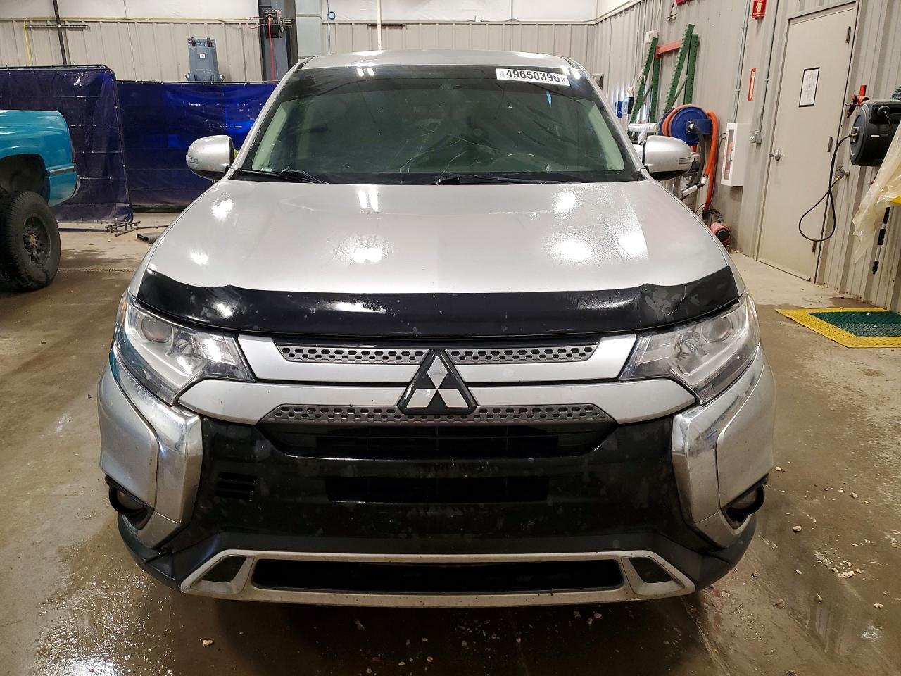 2019 Mitsubishi Outlander Se - Фото 5