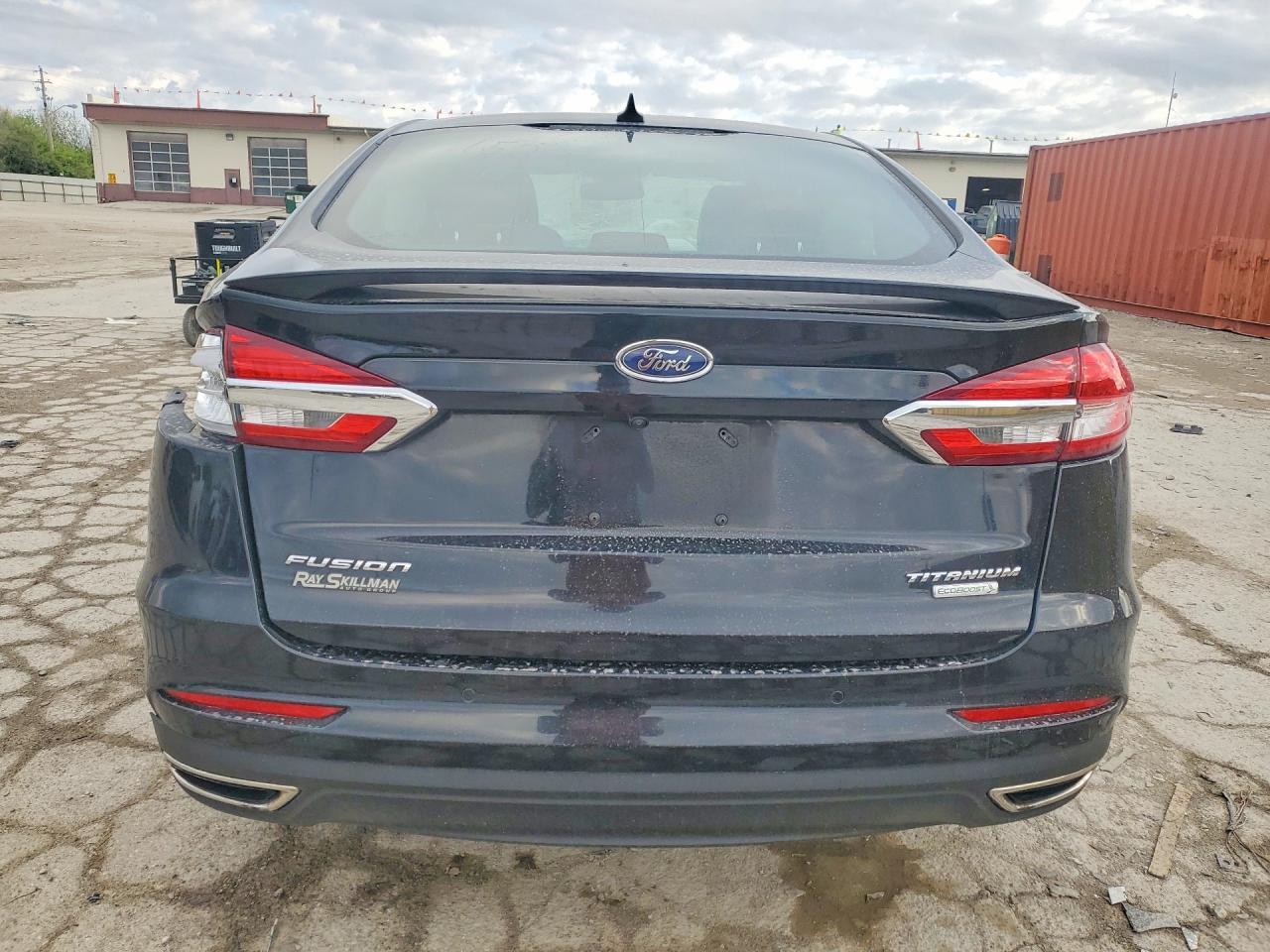 2020 Ford Fusion Titanium - Фото 6