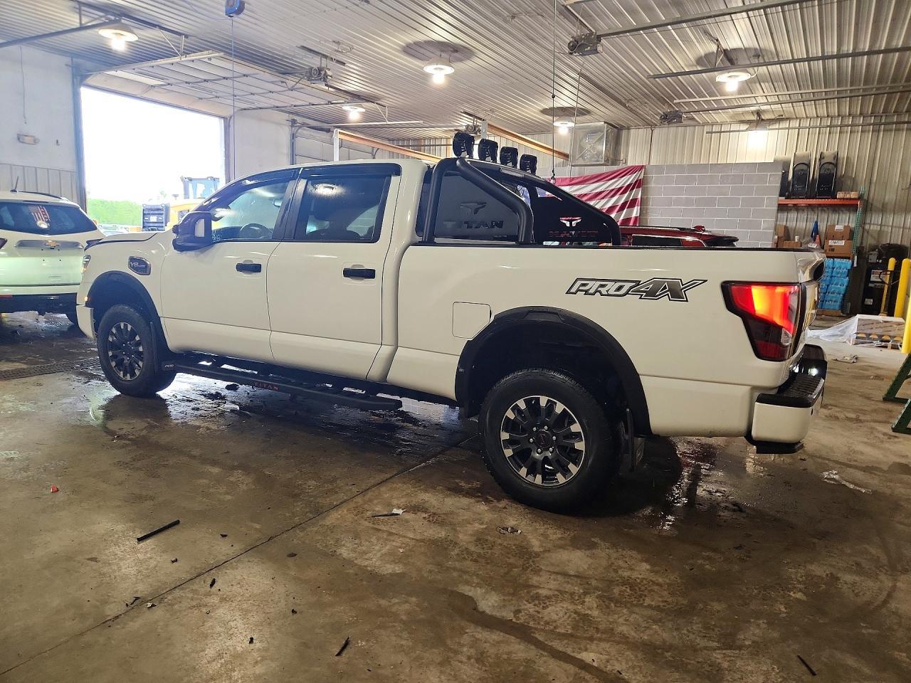 2021 Nissan Titan Xd Pro-4X - Image 2