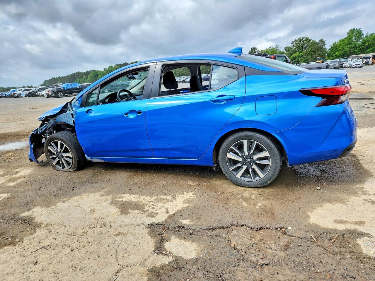 2024 Nissan Versa Sv - Фото 2