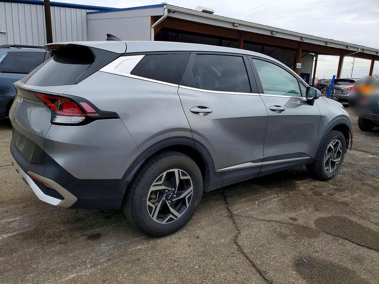 2023 Kia Sportage Lx - Фото 3