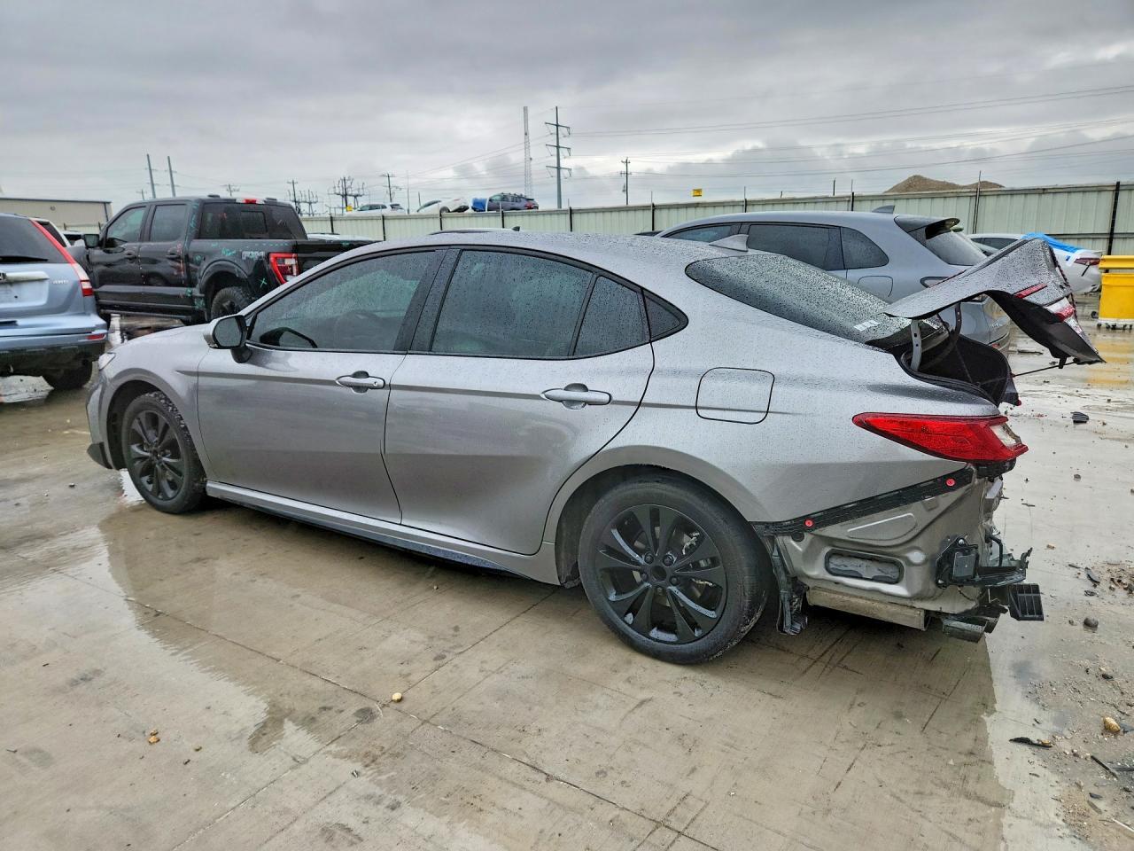 2026 Toyota Camry Se - Фото 2