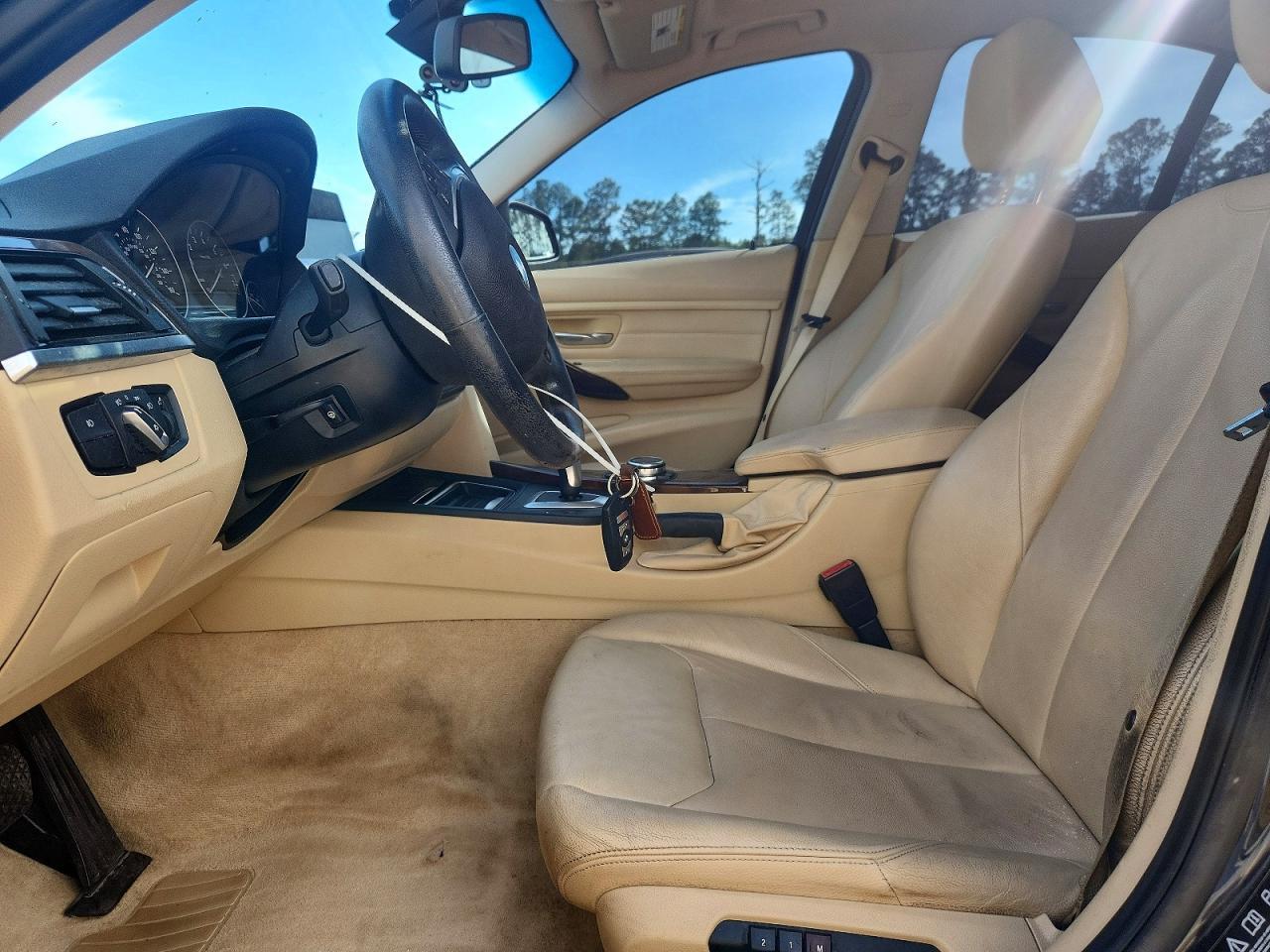 2014 BMW 335 Xi - Фото 7