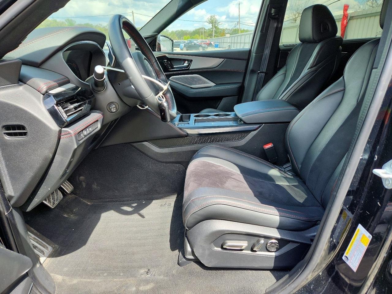 2025 Acura Mdx A-Spec - Image 7
