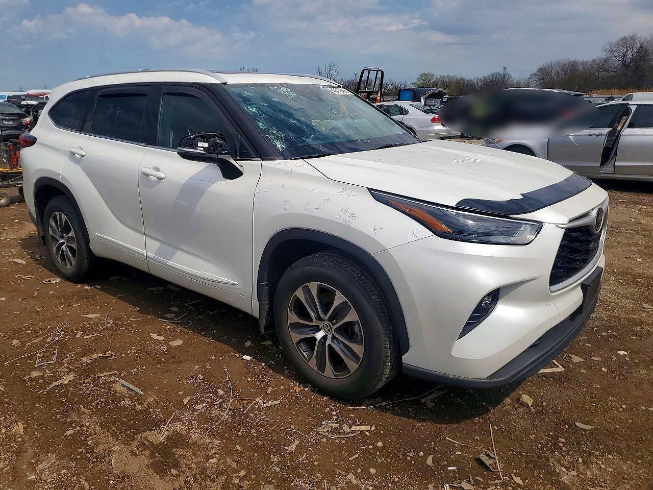 2022 Toyota Highlander Xle - Фото 4
