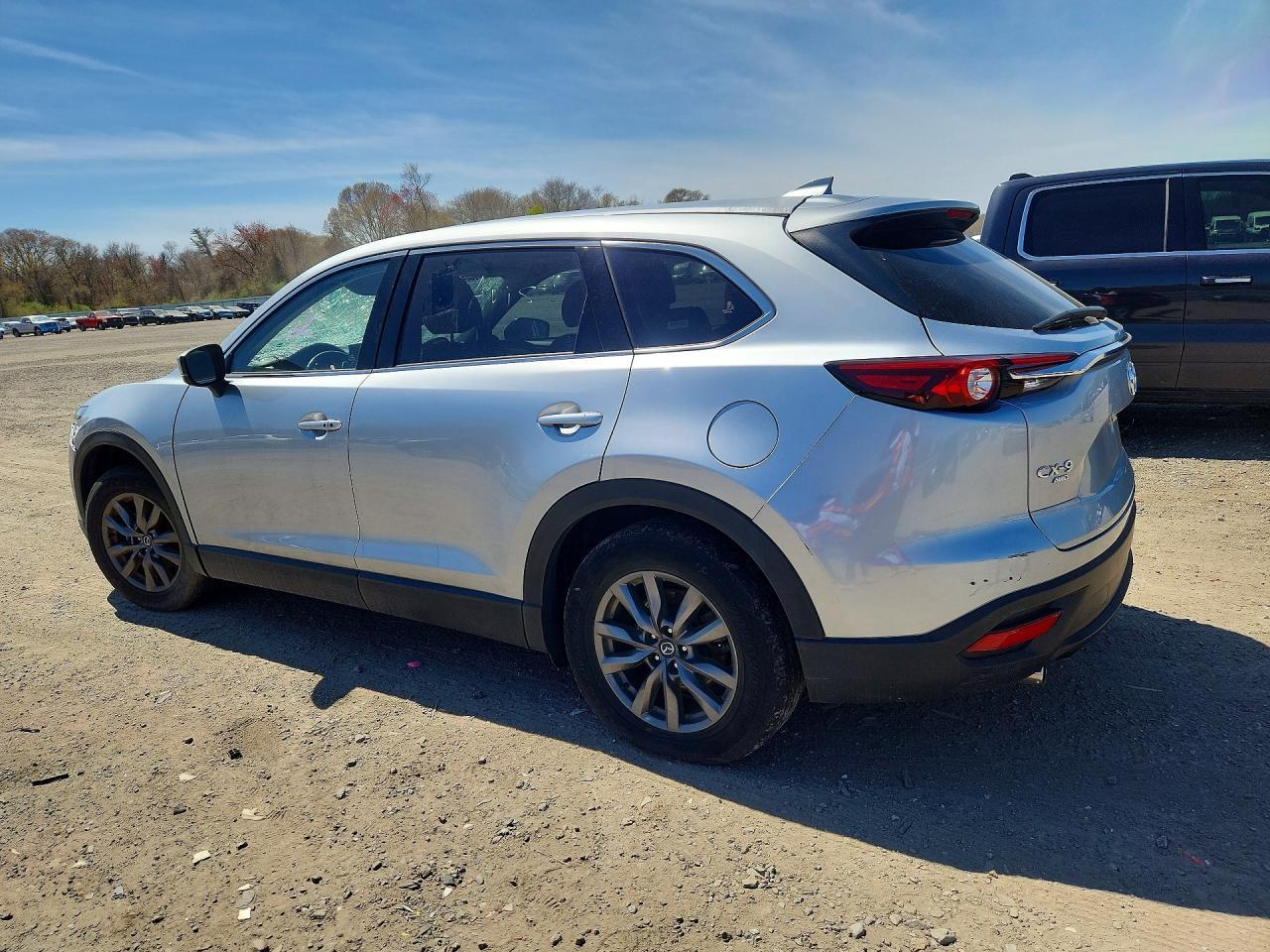 2023 Mazda Cx-9 Touring - Image 2