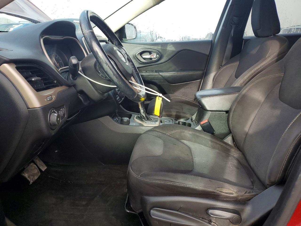 2015 Jeep Cherokee Latitude - Image 7