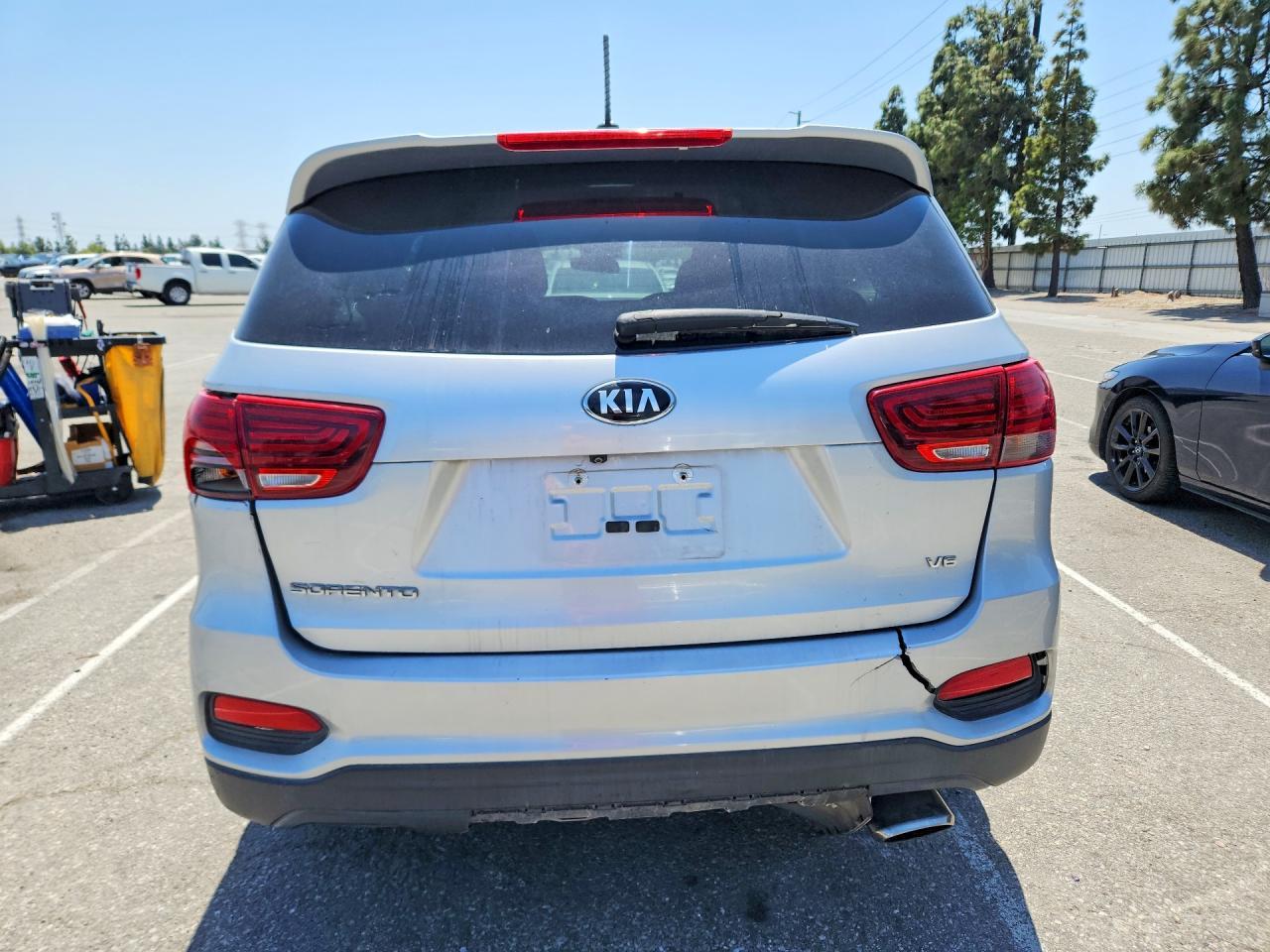 2020 Kia Sorento S - Фото 6