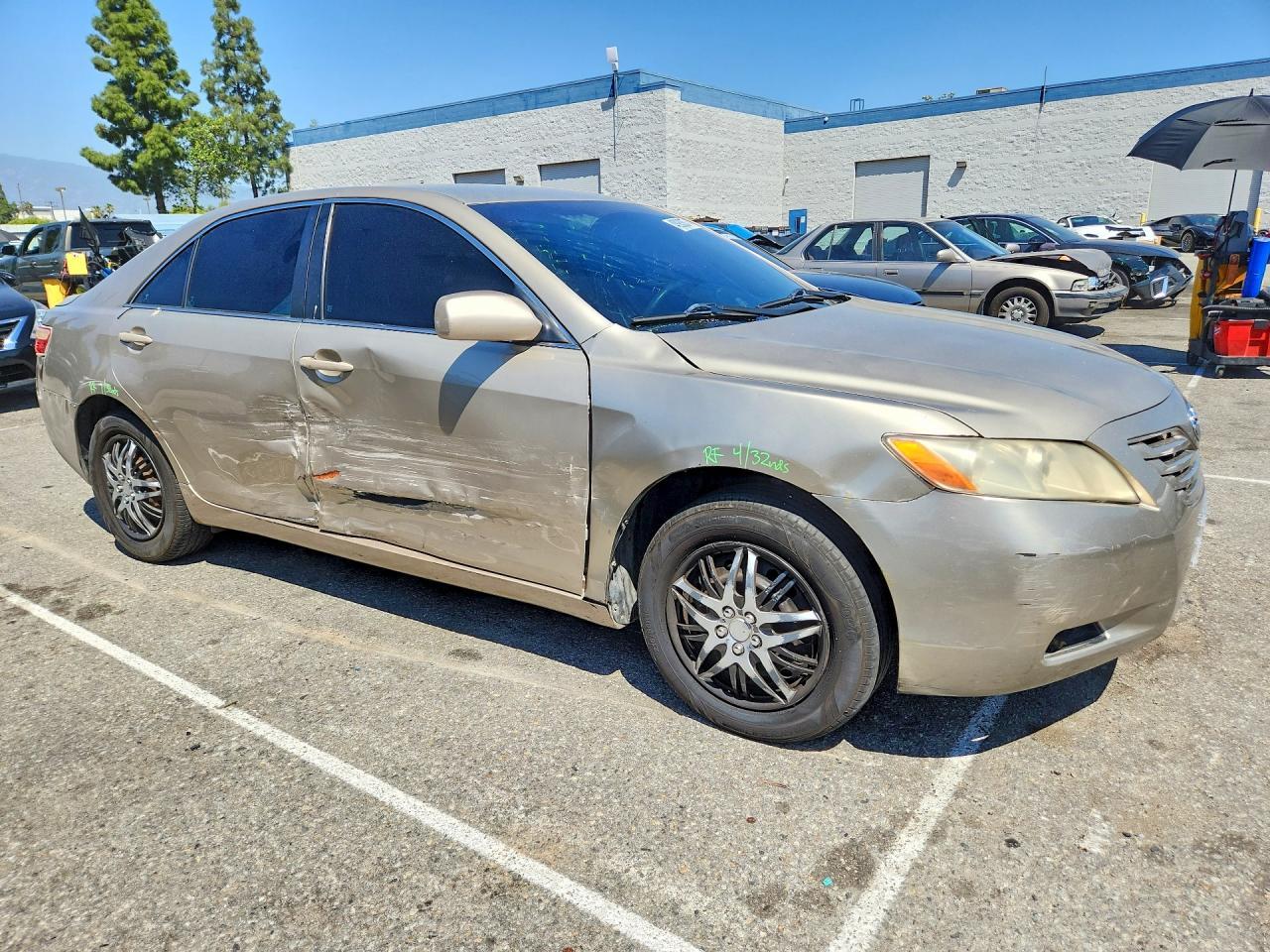2007 Toyota Camry Le V6 - Image 4