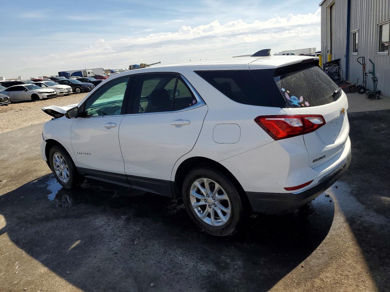 2020 Chevrolet Equinox Lt - Фото 2