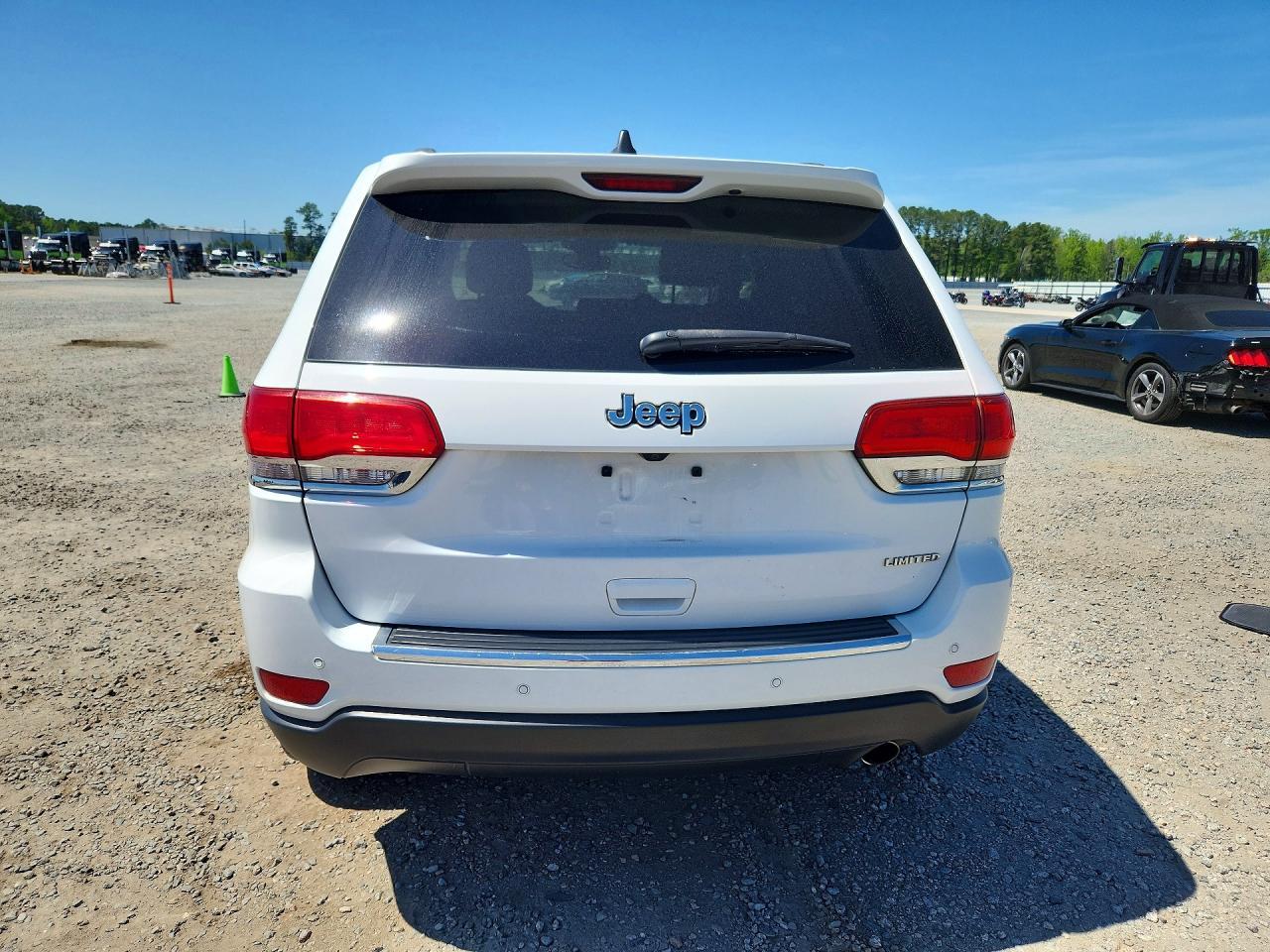 2018 Jeep Grand Cherokee Limited - Image 6