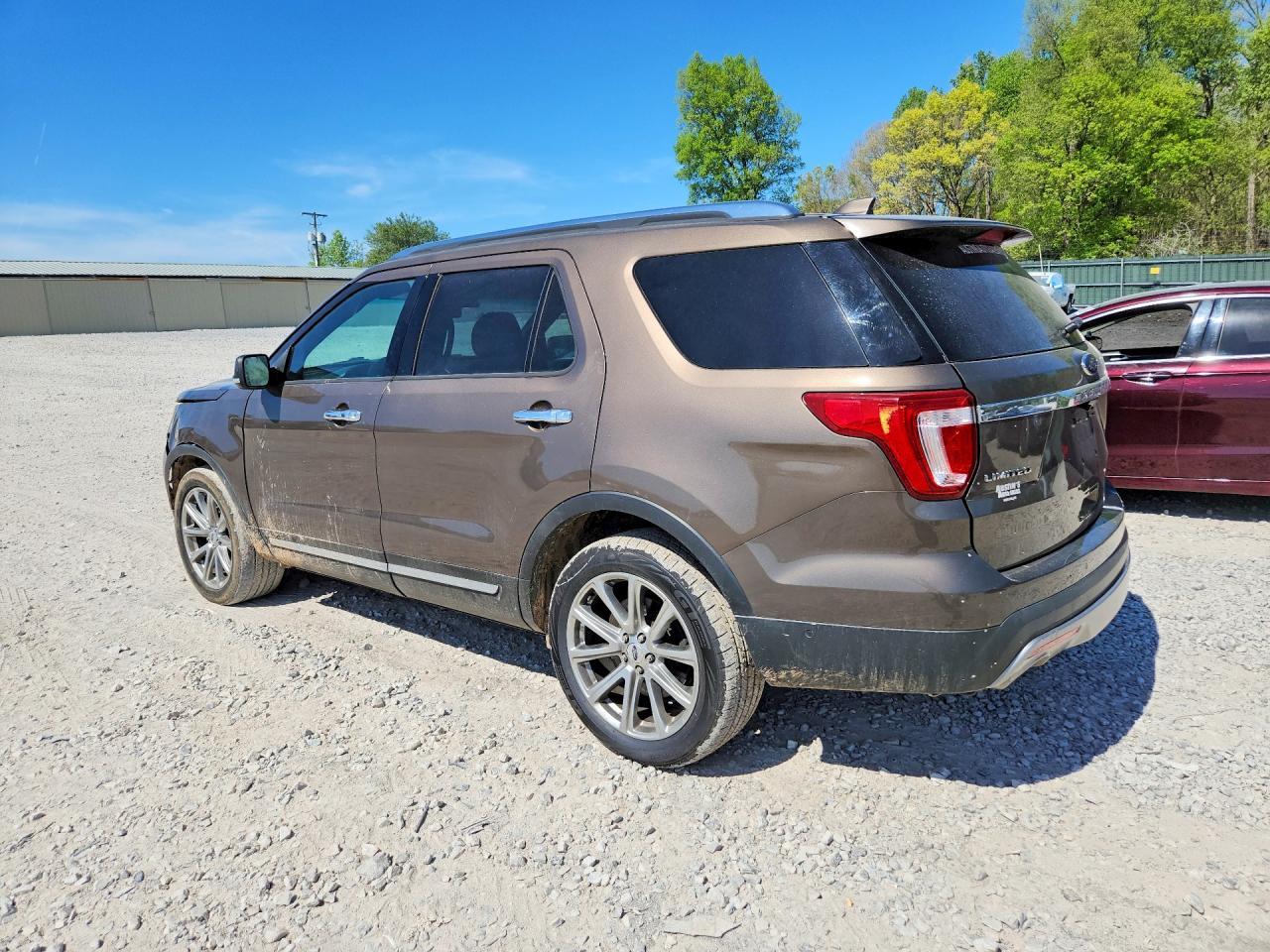 2016 Ford Explorer Limited - Image 2