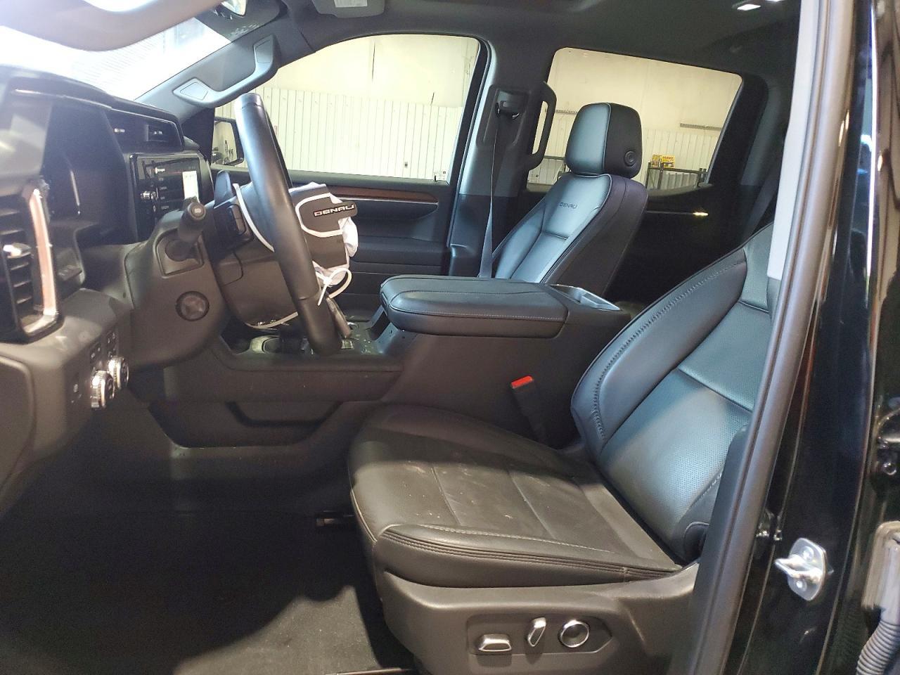 2025 GMC Sierra K1500 Denali - Фото 7