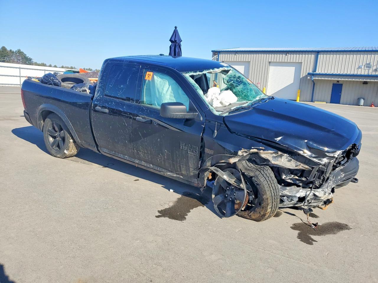 2020 Ram 1500 Classic Warlock - Фото 4