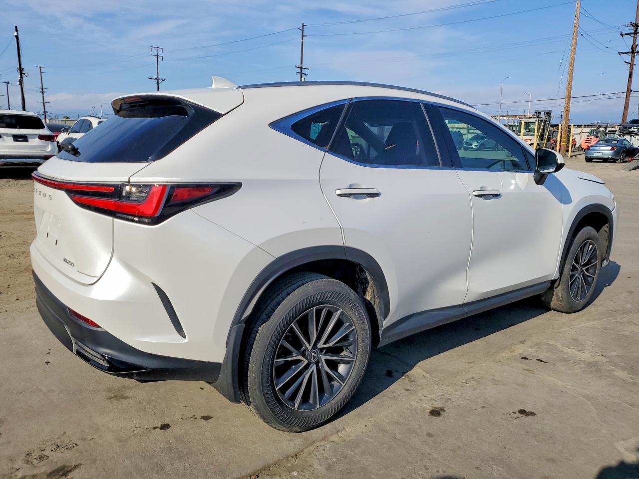 2024 Lexus Nx 250 Base - Image 3