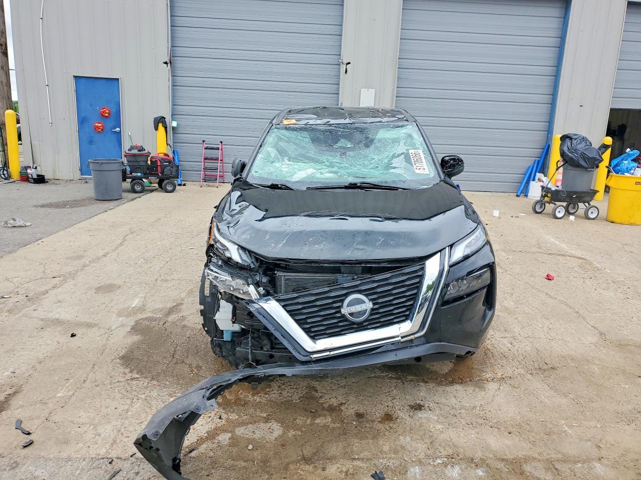 2023 Nissan Rogue S - Фото 5