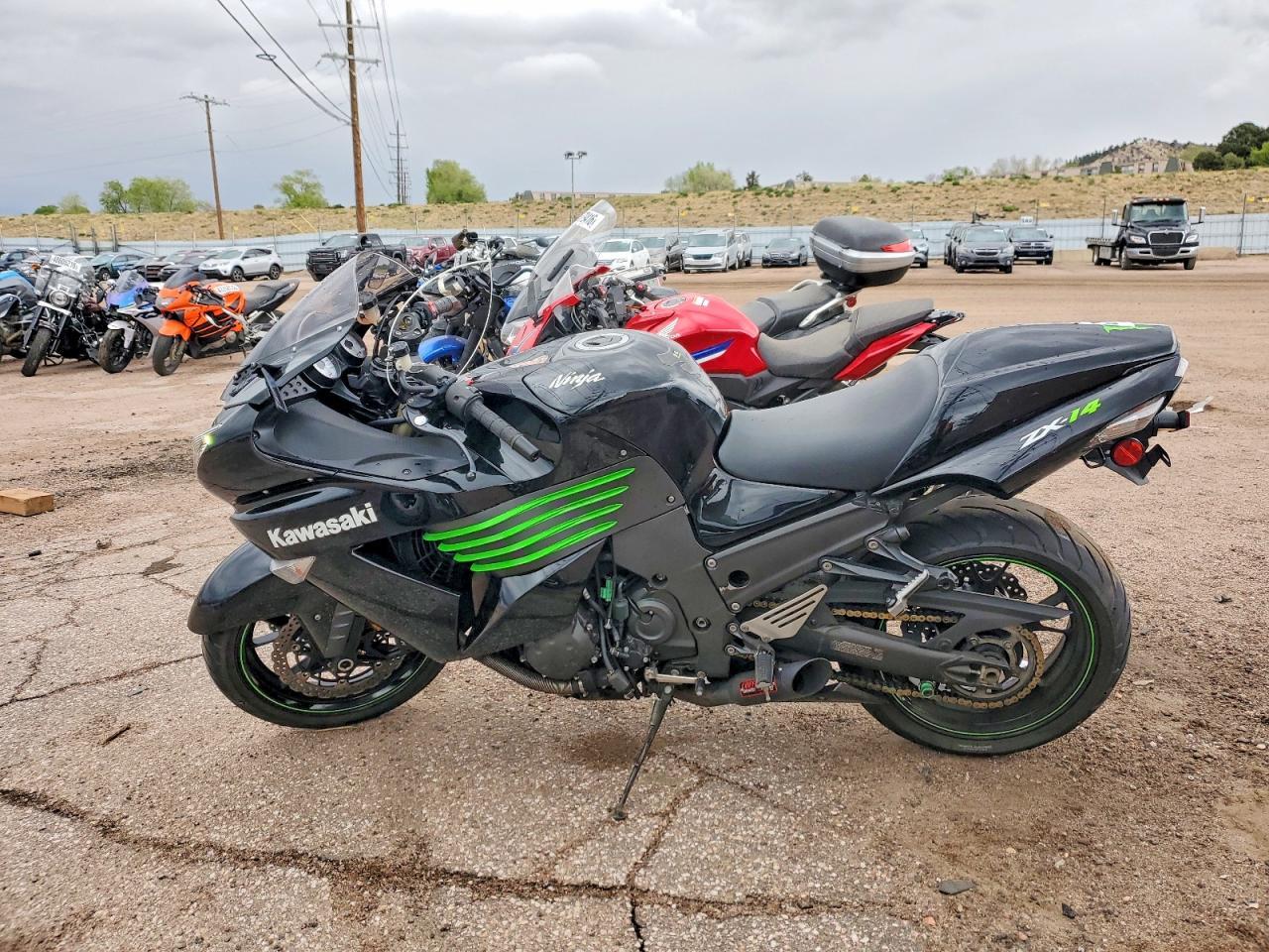 2009 Kawasaki Zx1400 C - Image 3
