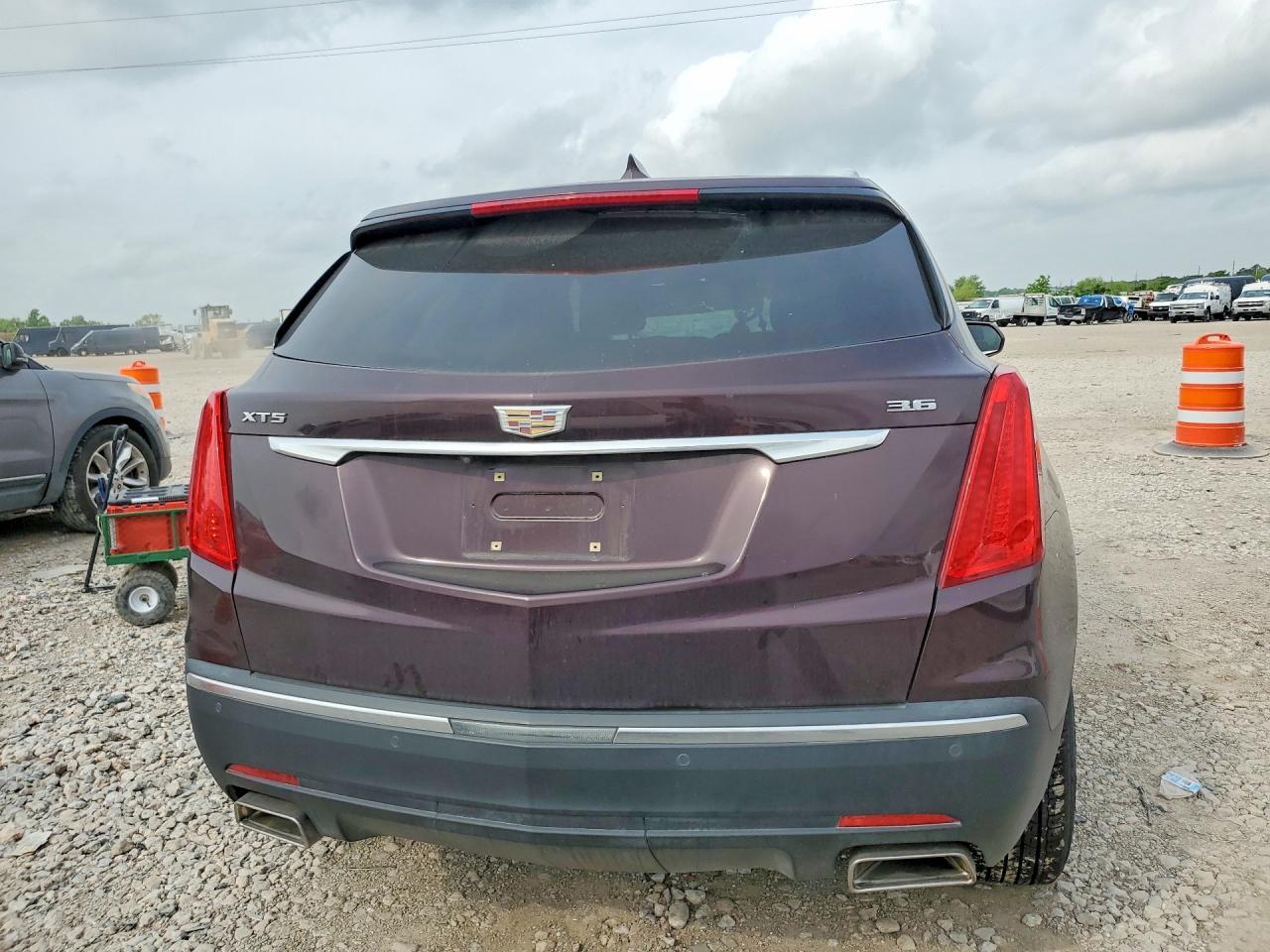 2018 Cadillac Xt5 Luxury - Фото 6