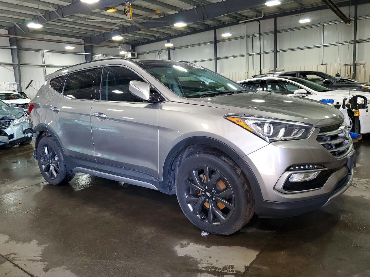2017 Hyundai Santa Fe Sport 2.0T Ultimate - Фото 4