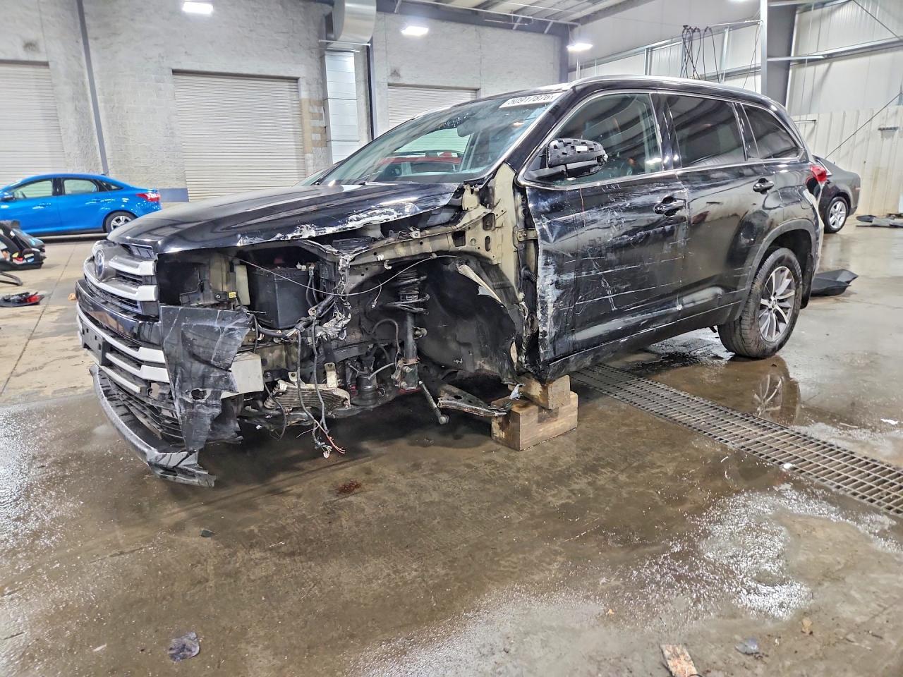 2017 Toyota Highlander Xle