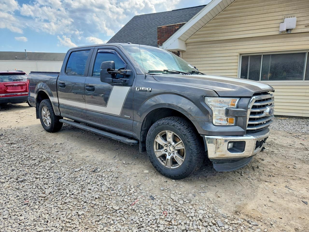 2015 Ford F150 Supercrew - Фото 4