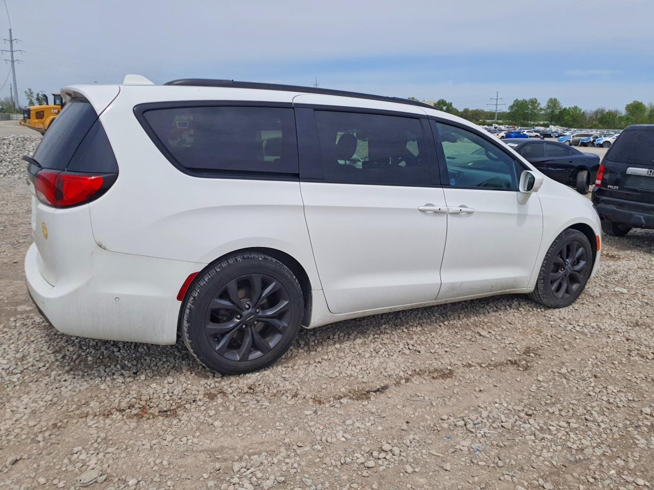 2018 Chrysler Pacifica Touring L Plus - Image 3