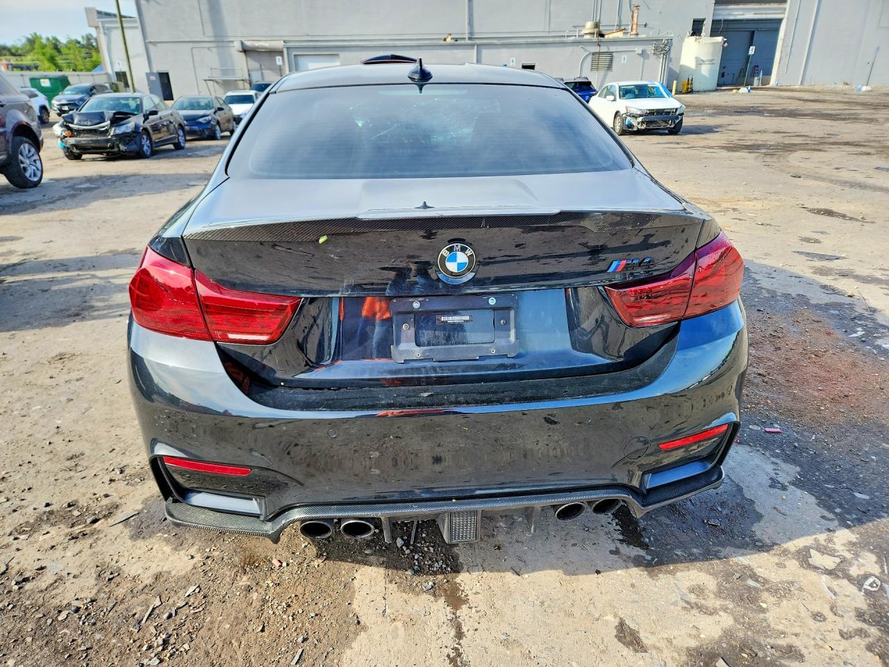 2016 BMW M4 - Фото 6