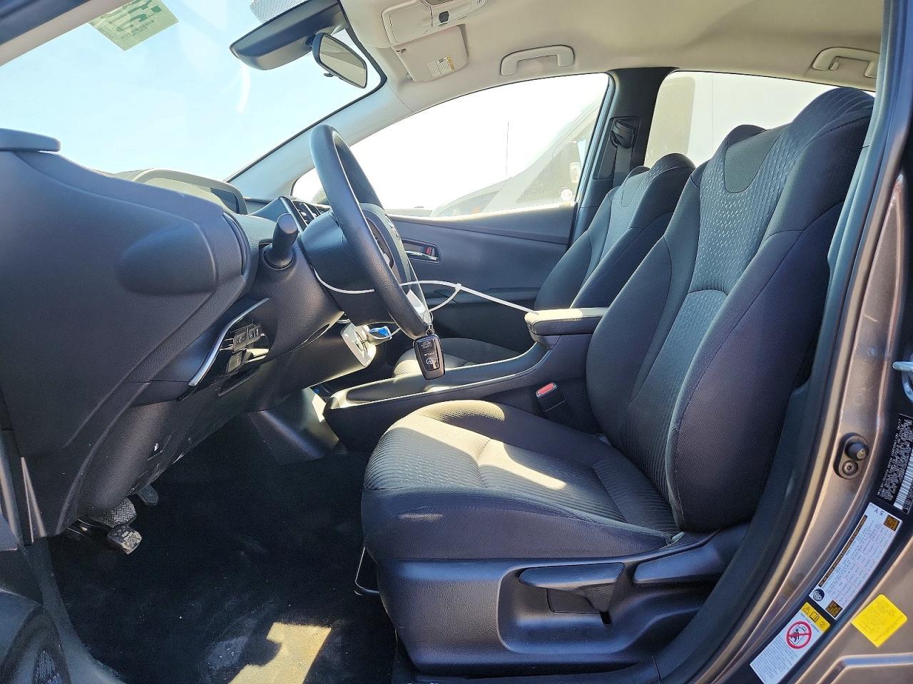 2017 Toyota Prius Two - Image 7