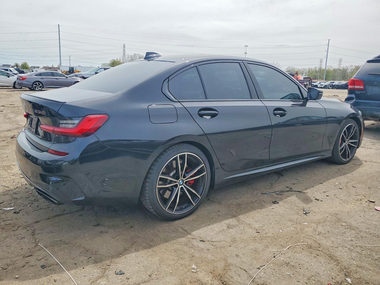 2021 BMW M340Xi - Фото 3