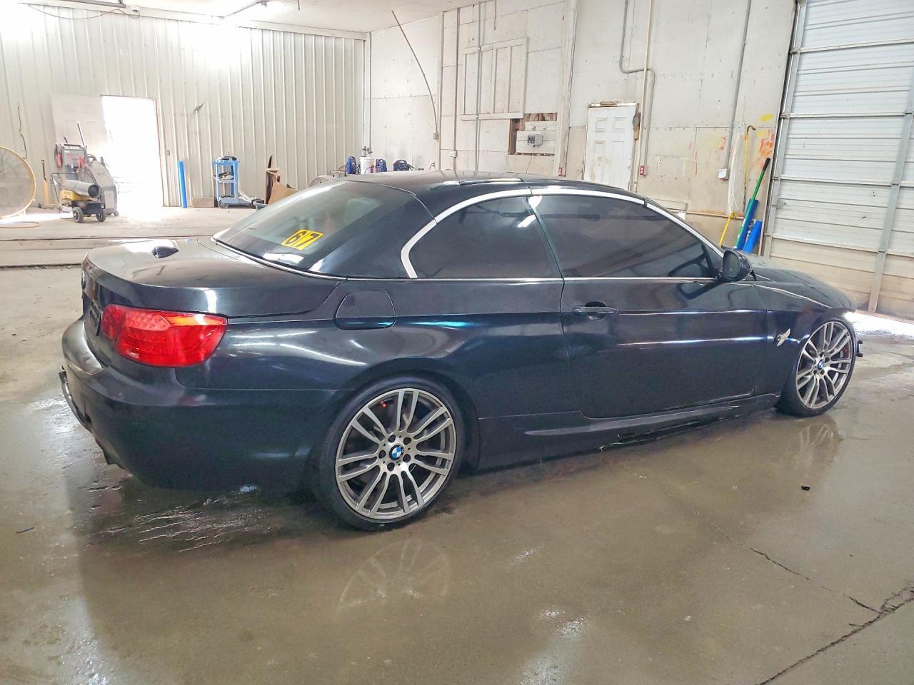 2011 BMW 335 I - Image 3
