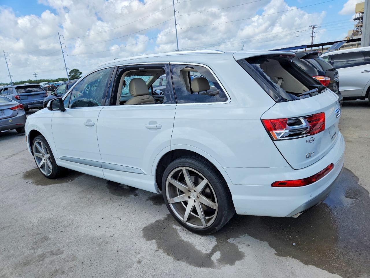 2019 Audi Q7 Premium Plus - Фото 2