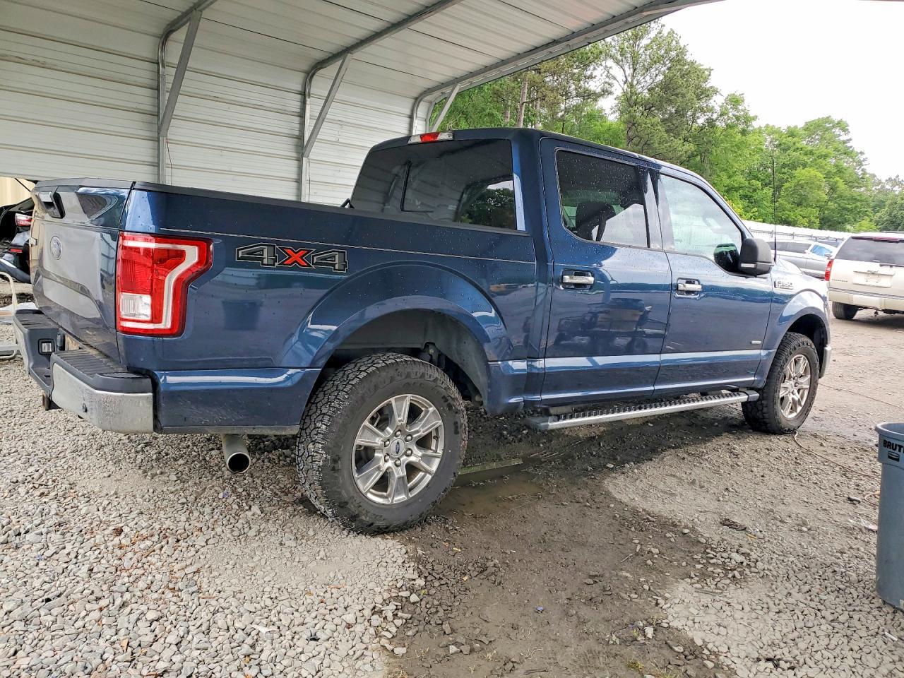 2017 Ford F150 Supercrew - Фото 3