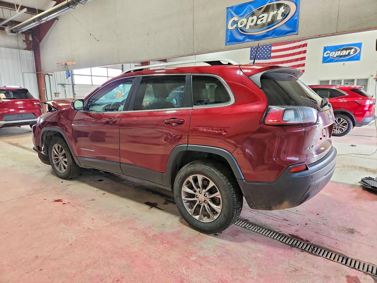 2019 Jeep Cherokee Latitude Plus - Фото 2