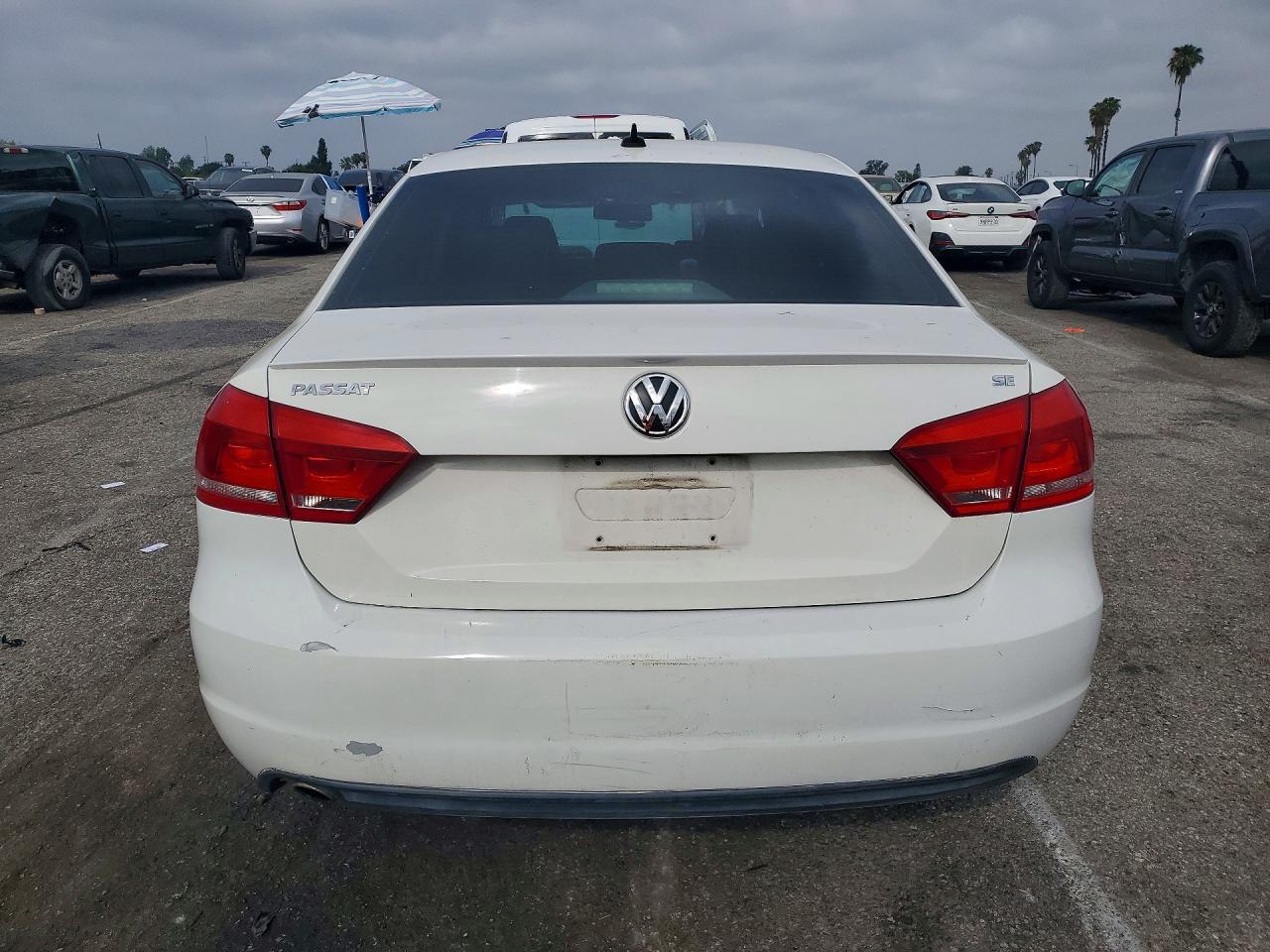2013 Volkswagen Passat Se - Image 6