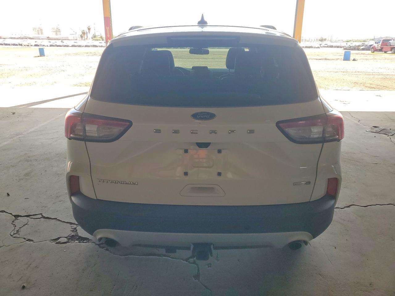2020 Ford Escape Titanium - Фото 6