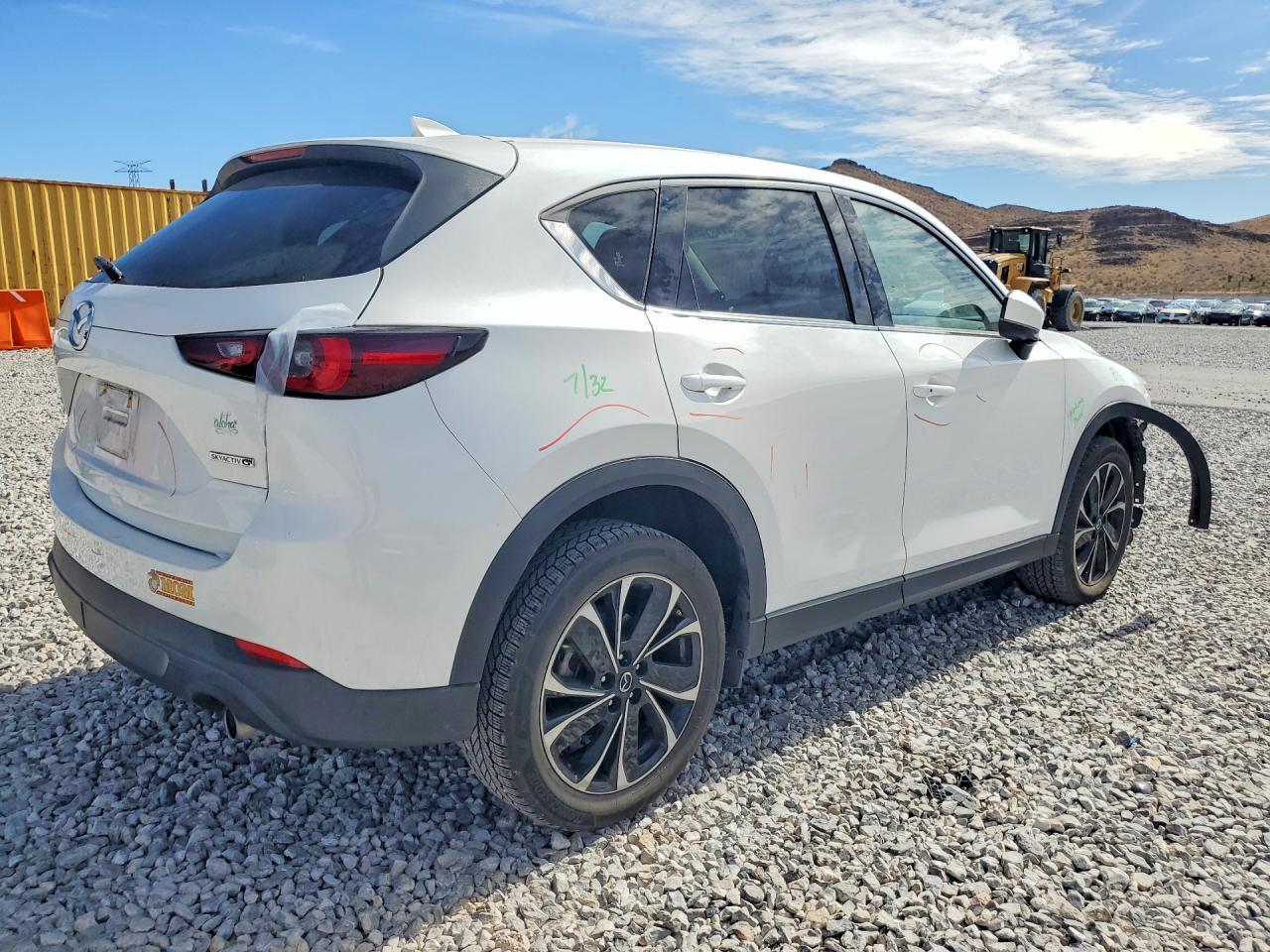 2022 Mazda Cx-5 Premium - Фото 3