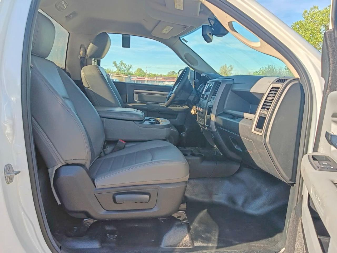 2018 Ram 3500 St - Фото 5