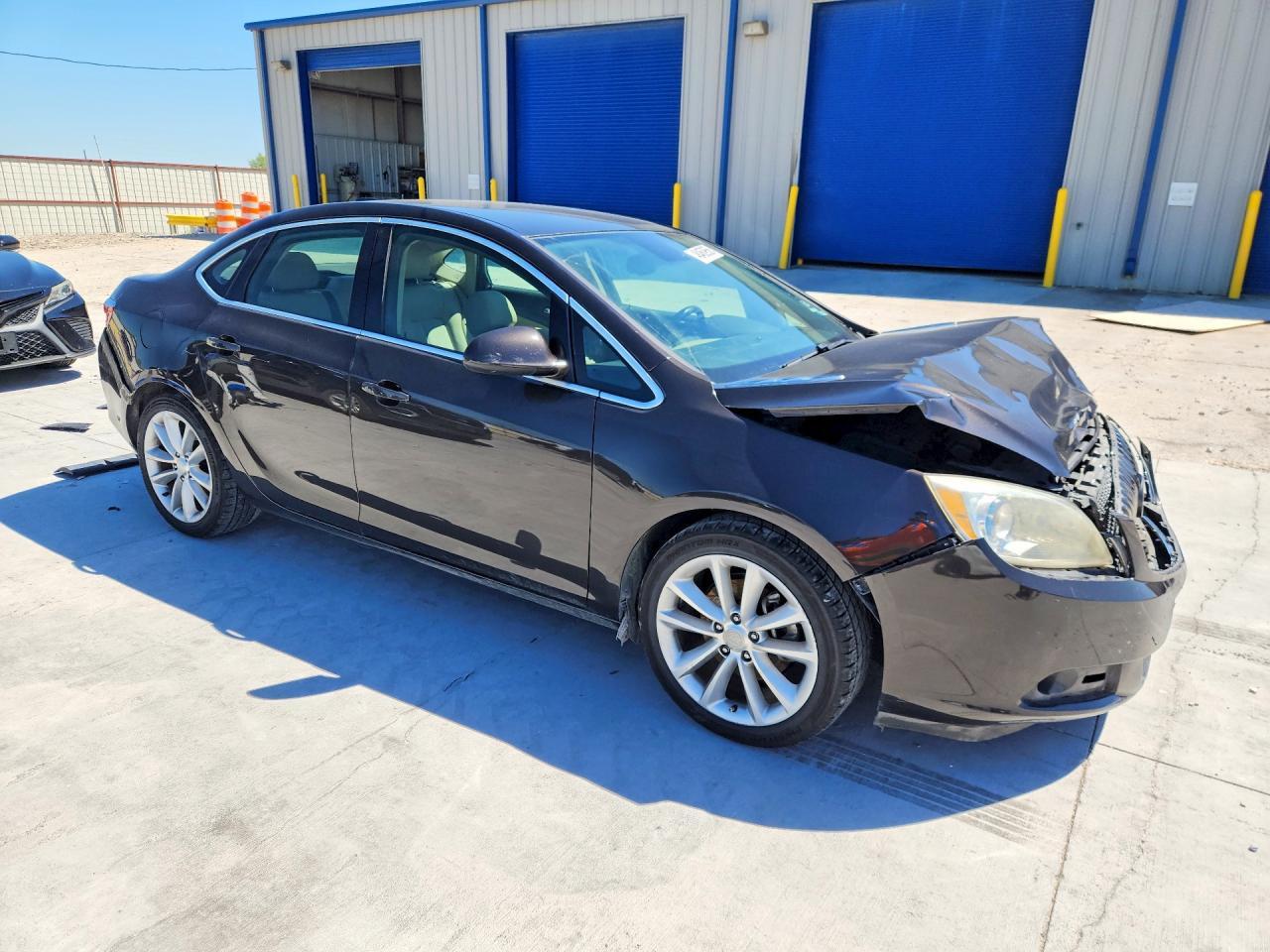 2015 Buick Verano - Image 4