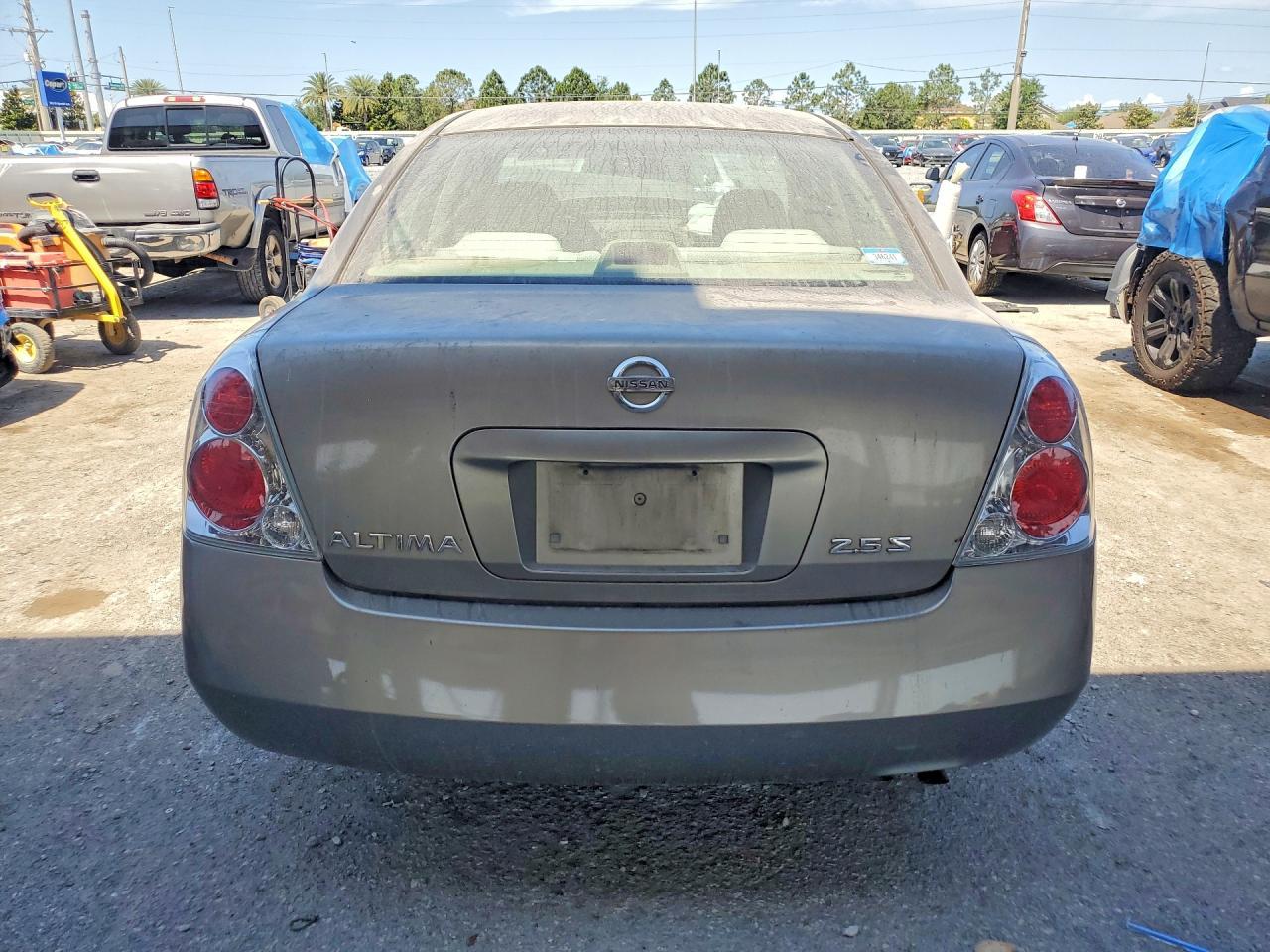 2005 Nissan Altima 2.5 - Фото 6