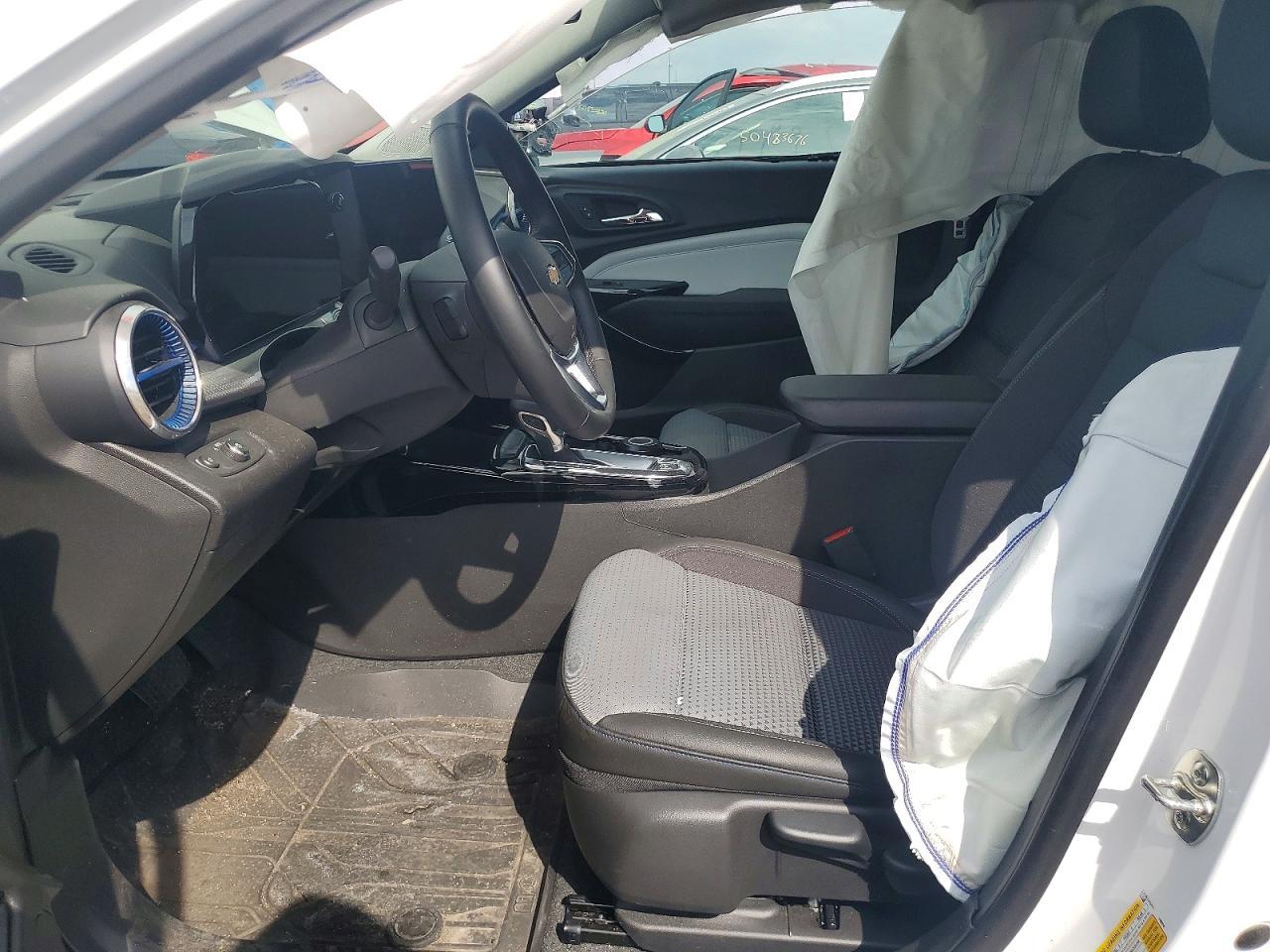 2025 Chevrolet Trax 1Lt - Фото 7
