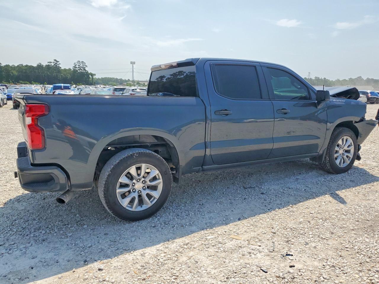 2020 Chevrolet Silverado C1500 Custom - Фото 3