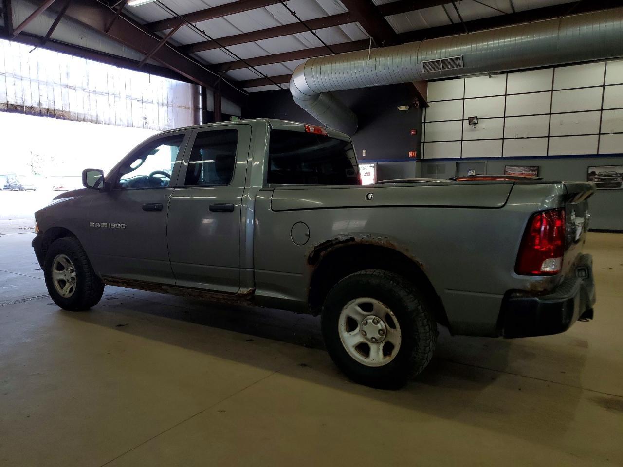 2012 Dodge Ram 1500 St - Фото 2