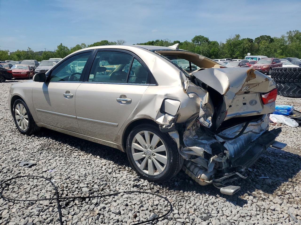 2009 Hyundai Sonata Limited V6 - Image 2